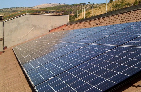Nasce a Brindisi un impianto fotovoltaico innovativo