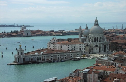 Ecomobilità, vince Venezia. Nuovo studio su 50 città