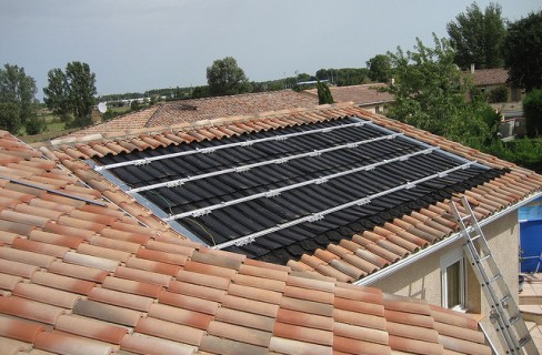 Pannelli fotovoltaici sul tetto: l’investimento resta profittevole