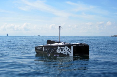 Hydronet, la barca nemica dell’inquinamento