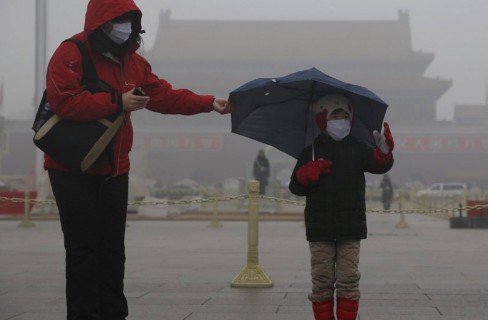 Pechino soffoca e punta sulla mobilità elettrica