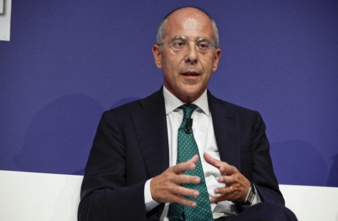 Starace al vertice, arriva la svolta green per Enel?