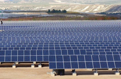 Il fotovoltaico europeo continuerà la sua discesa