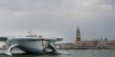 La nave a energia solare sbarca a Venezia