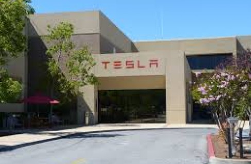 La mega industria di batterie Tesla si farà
