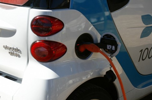 Auto Elettriche. Nel 2050 saranno l’80% dei veicoli circolanti