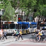 Portland_Transit_Mall_with_cyclists_crossing