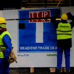 Greenpeace activists block secret TTIP talks in Brussels